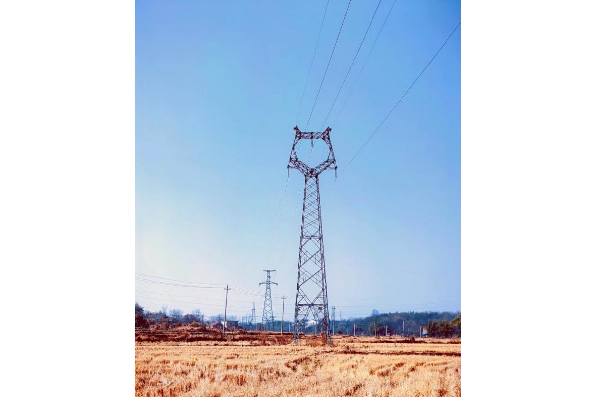 Pag-andar at pag-uuri ng mataas na boltahe na transmission tower